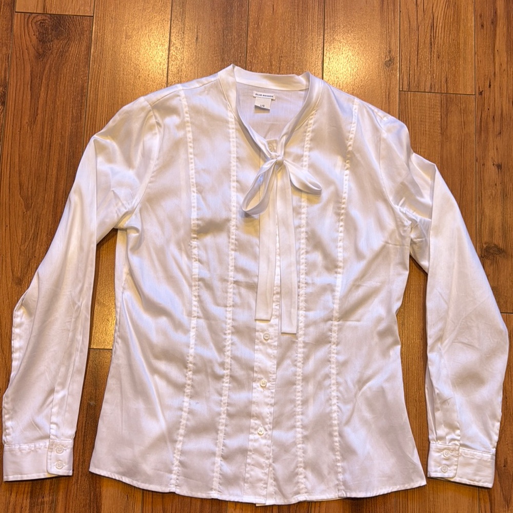 Club Monaco White Dress Shirt with Bow Tie